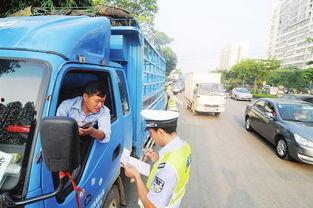 路边货车修车网红打卡,网红打卡的别样风景